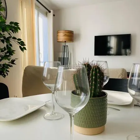 Liv'in Seb, Proche De Nantes * Saint-Sébastien-sur-Loire