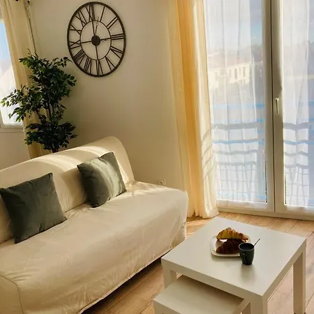 Liv'in Seb, Proche De Nantes * 圣塞巴斯蒂安苏尔